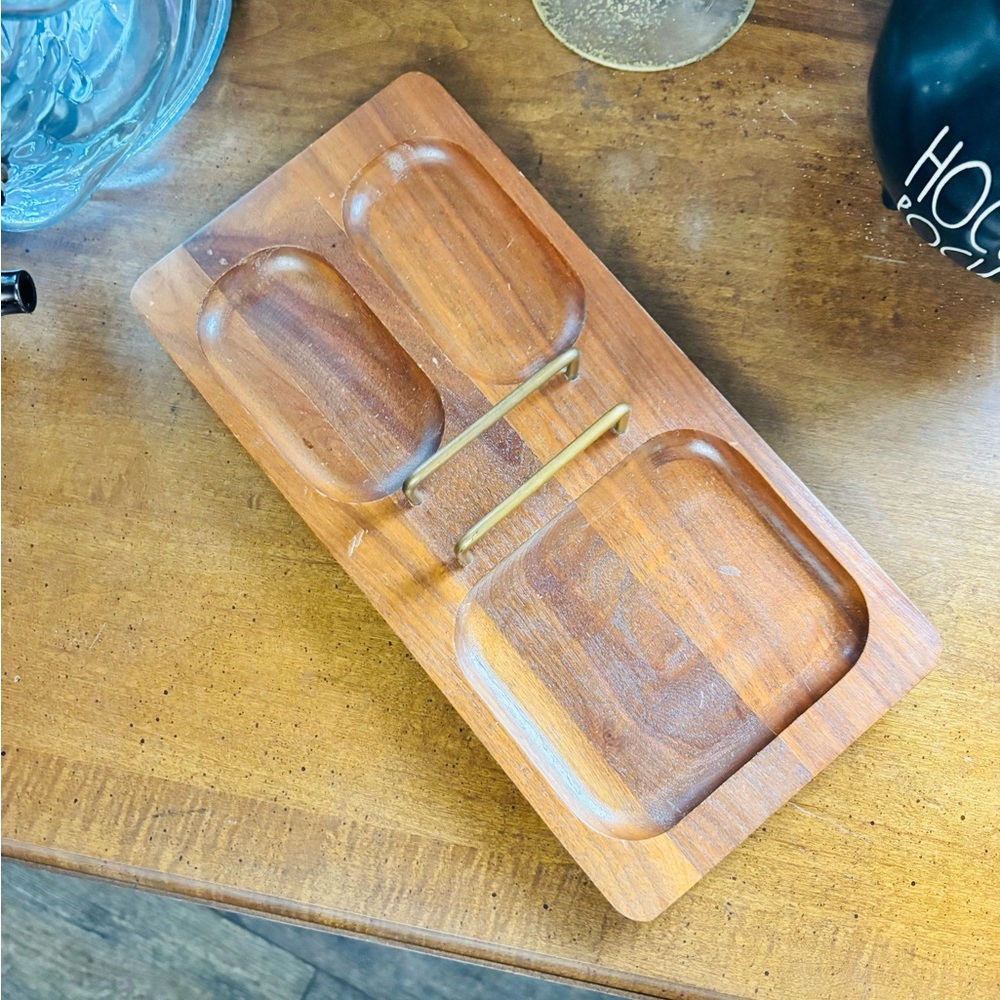 Vintage MCM Men's Walnut Dresser Valet Desk Caddy Organizer Catch All Tray
